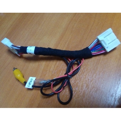 Переходник для подключения камеры к штатным магнитолам Toyota 16 Pin